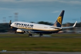 Boeing 737-8AS