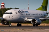 Boeing 737-548