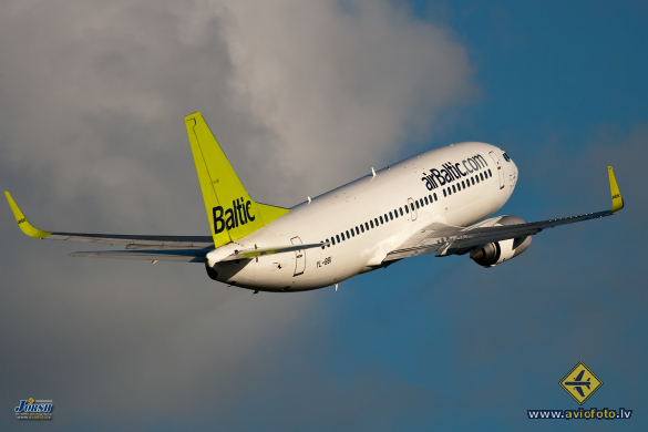 Boeing 737-33A