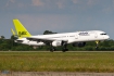 Boeing 757-256