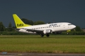Boeing 737-548