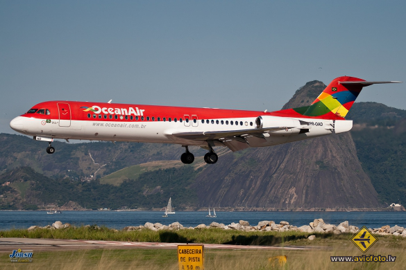 Fokker 100 (F-28-0100)