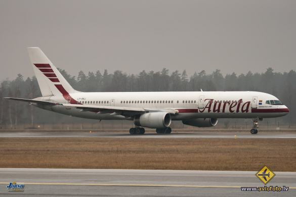 Boeing 757-23N