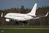 Boeing 737-548
