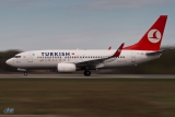 Boeing 737-752
