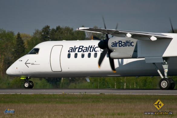Bombardier DHC-8-402 Q400