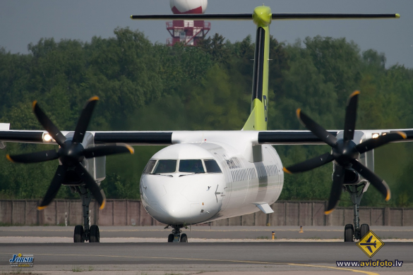 Bombardier DHC-8-402 Q400