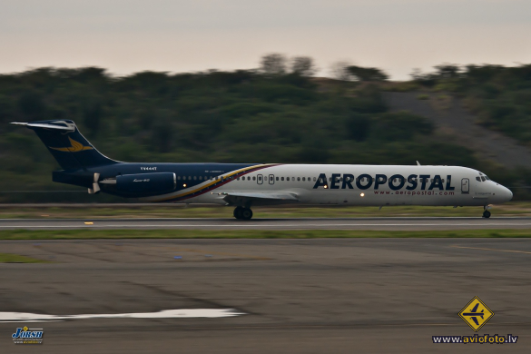 McDonnell Douglas MD-82 (DC-9-82)