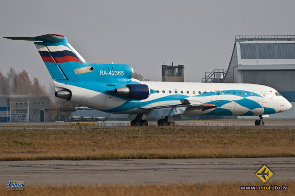 Yakovlev Yak-42D