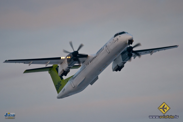 Bombardier DHC-8-402 Q400
