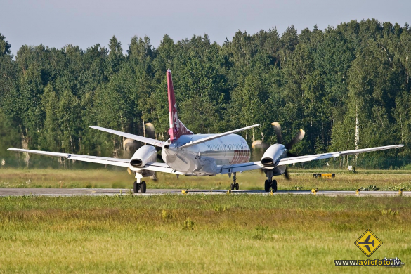 Saab 2000