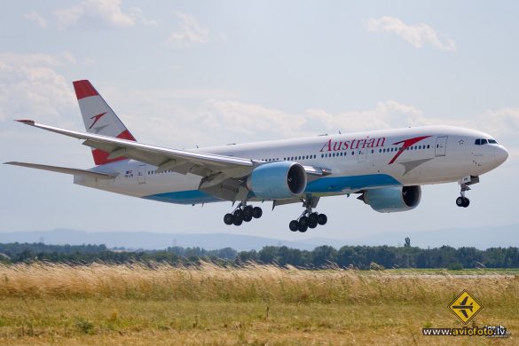 Boeing 777-2Z9/ER