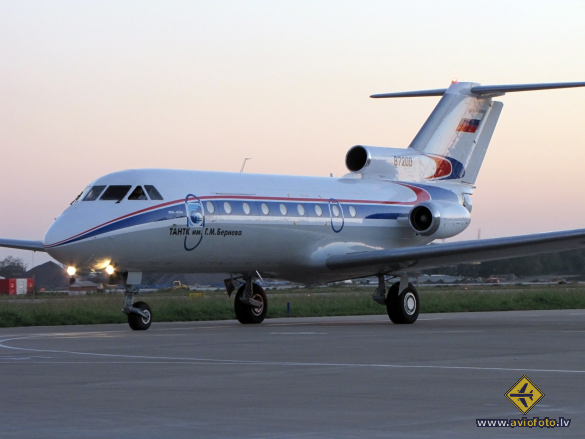 Yakovlev Yak-40K