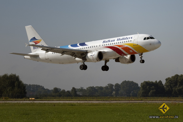 Airbus A320-211