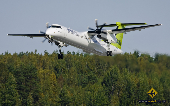 Bombardier DHC-8-402 Q400