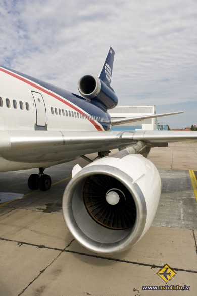 McDonnell Douglas DC-10-30