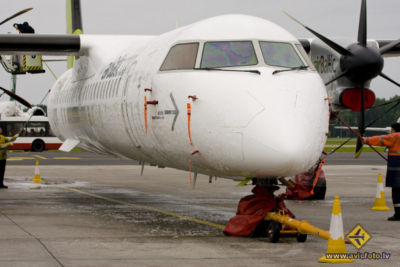 Bombardier DHC-8-402 Q400