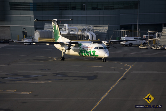 De Havilland Canada DHC-8-301 Dash 8