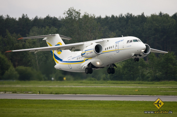 Antonov An-148-100V