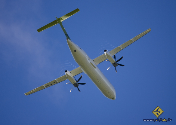 Bombardier DHC-8-402 Q400