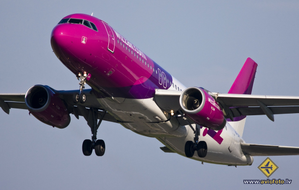 Airbus A320-232