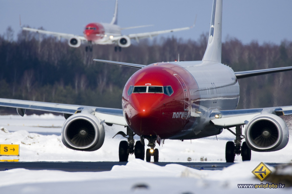 Boeing 737-8Q8