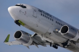 Boeing 737-548