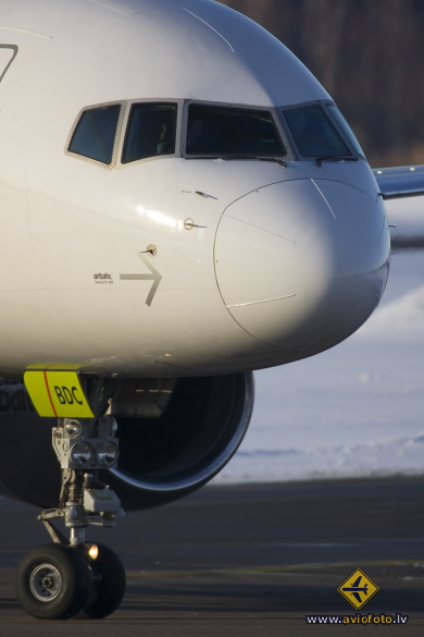 Boeing 757-256