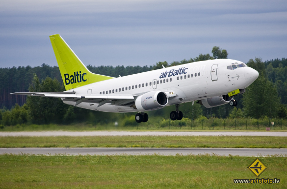 Boeing 737-522