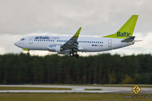 Boeing 737-33A