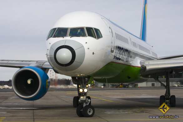 Boeing 757-231