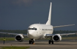 Boeing 737-548