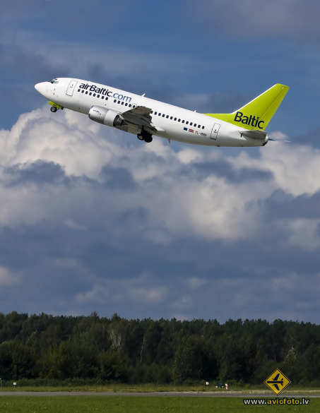 Boeing 737-522