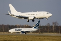 Boeing 737-548