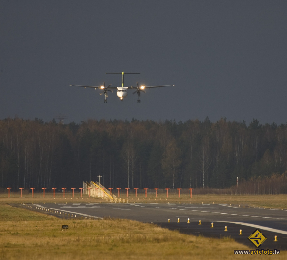 Bombardier DHC-8-402 Q400