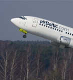 Boeing 737-31S