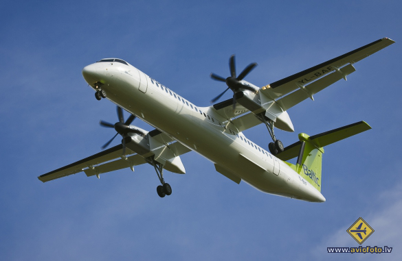 Bombardier DHC-8-402 Q400