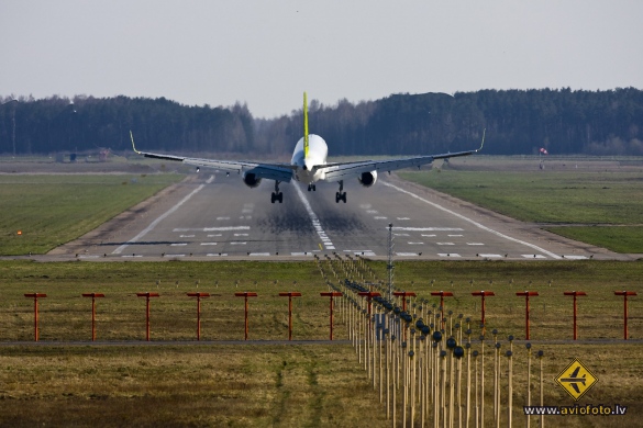 Boeing 757-256