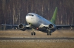 Boeing 737-548