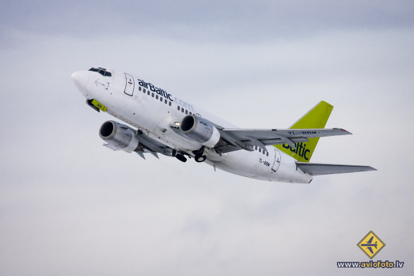 Boeing 737-522