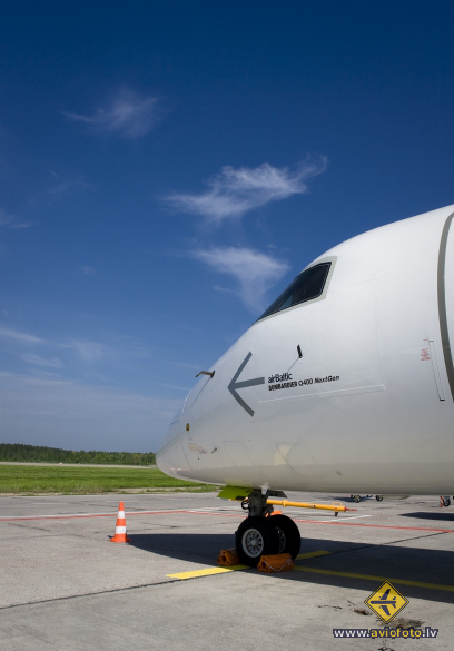 Bombardier DHC-8-402 Q400