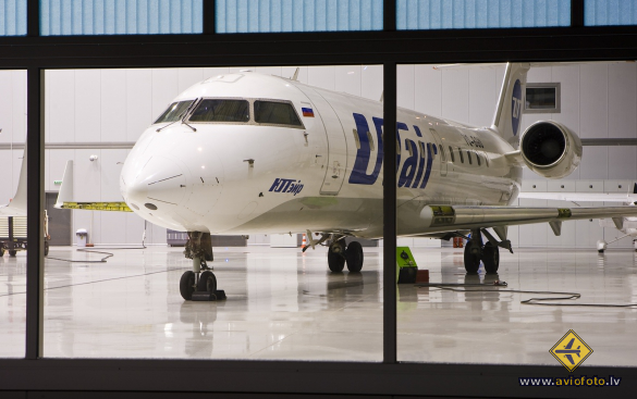 Bombardier CRJ-200LR (CL-600-2B19)
