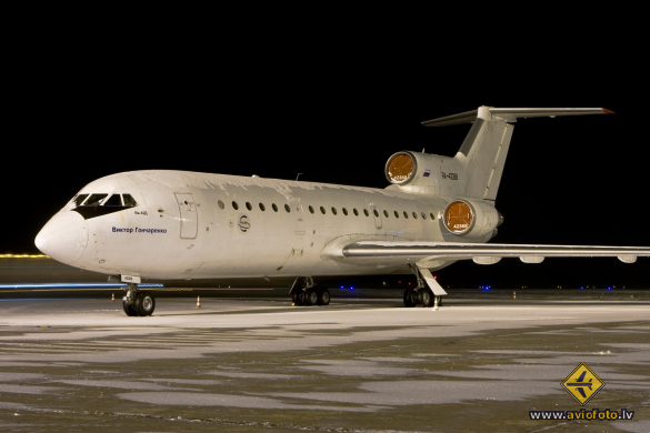 Yakovlev Yak-42D