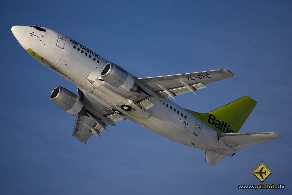 Boeing 737-53S