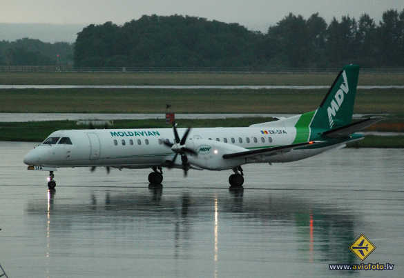 Saab 2000