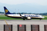 Boeing 737-8AS