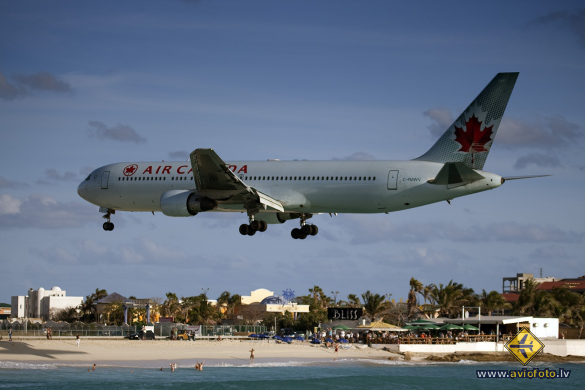 Boeing 767-333/ER