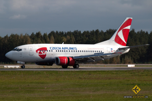 Boeing 737-55S