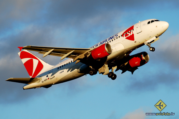 Airbus A319-112