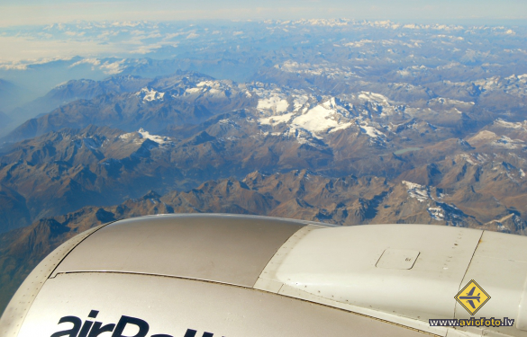 Boeing 737-522